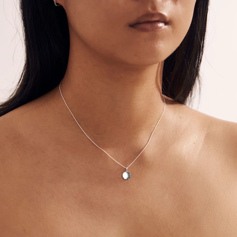 Himmelsk Midnatt Halsband