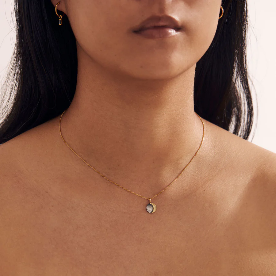 Himmelsk Midnatt Halsband Guld
